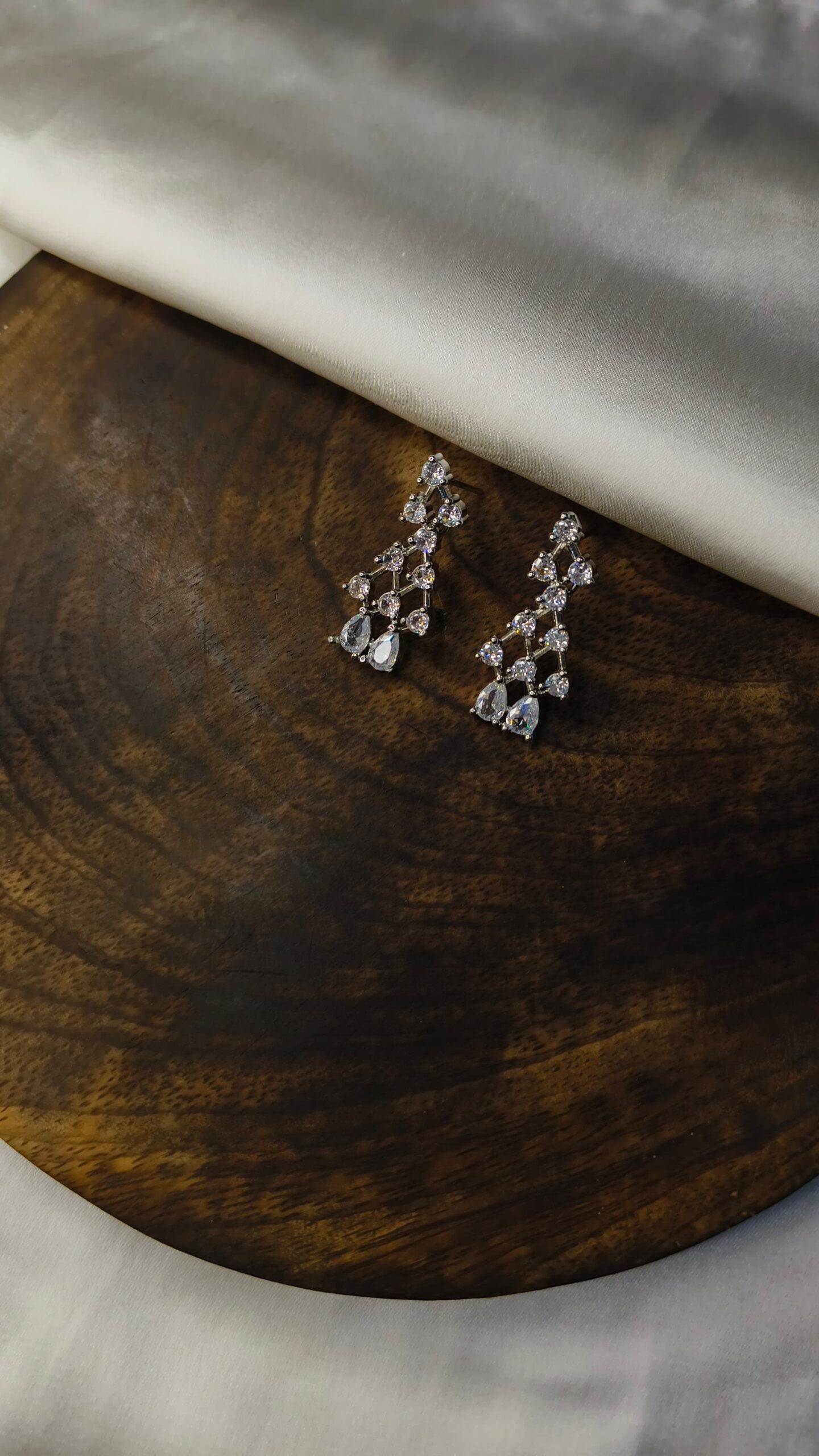 Elegant American Diamond Teardrop Necklace Set for Women | Premium Silver-Tone Bridal & Party Wear Jewelry - Image 3